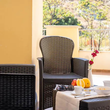 Отель Kala Kretosa