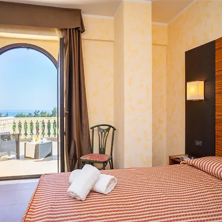 Kala Kretosa Отель 4*